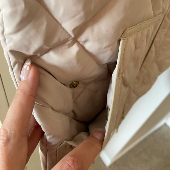 J. Crew Quilted Vest - Picture 4 of 8